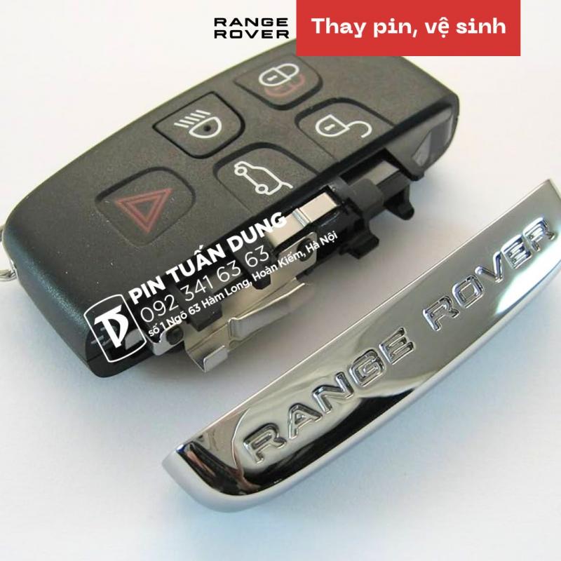 Thay pin chìa khóa xe ô tô Range Rover AOLR-CB01 