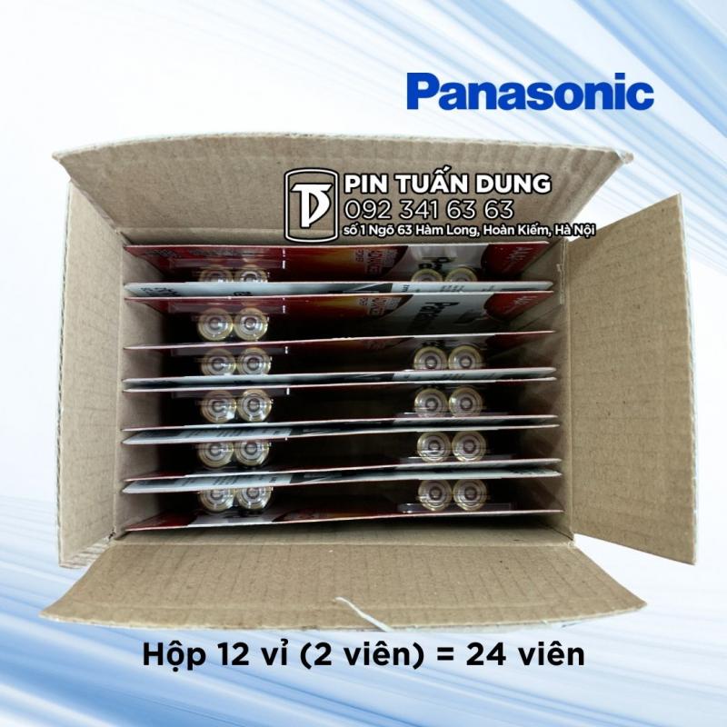 Hộp 12 đôi pin đũa Panasonic Alkaline AAA LR03